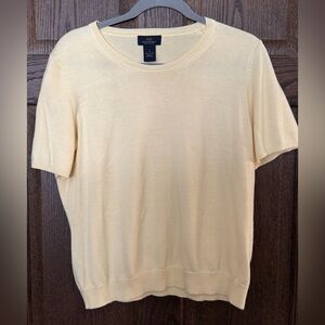 Brooks Brothers Women’s Light Butter Yellow Crewneck Sweater